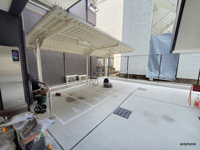 レシオスなんばVOGUE 仲介手数料無料の駐車場