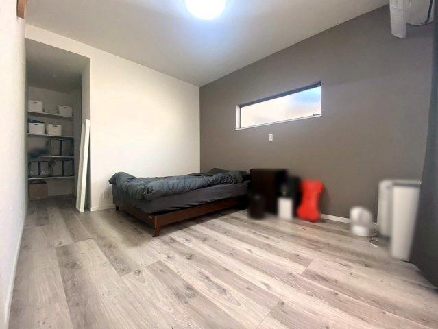 寝屋川市池の瀬町の洋室