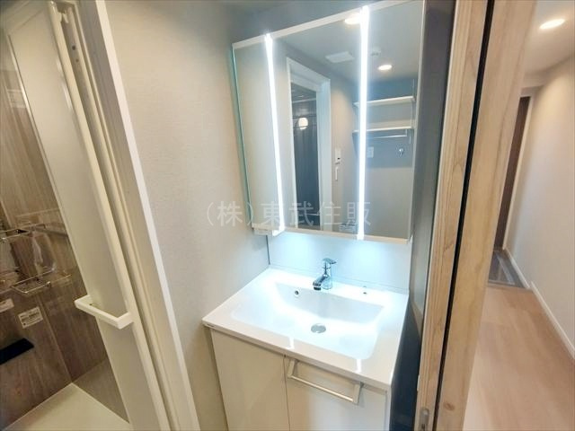 【独立洗面台】 | ベルポート朝霞弐番館 | 独立洗面台で身支度をすべて済ませてしまいましょう