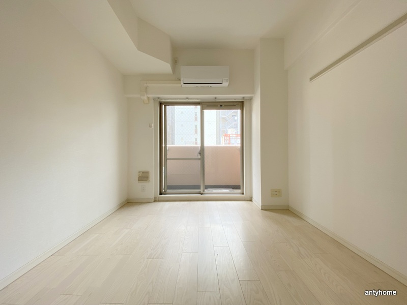 プレサンス心斎橋ザスタイル　仲介手数料無料の洋室