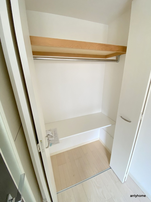 プレサンス心斎橋ザスタイル　仲介手数料無料の収納