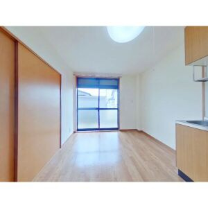 サニーコート川添の居間・リビング