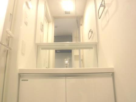 GRAND-AILES駒込（グランエールコマゴメ）の独立洗面台