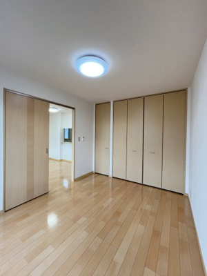 【洋室】 | メゾンドールジュエ