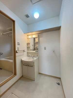 【洗面所】 | メゾンドールジュエ