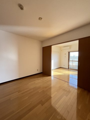 【洋室】 | スカイマンションＣ