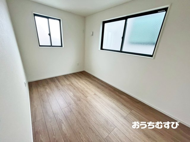 北区柳原1期(全4棟)の洋室