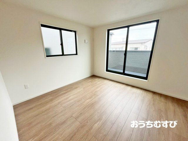 北区柳原1期(全4棟)の洋室