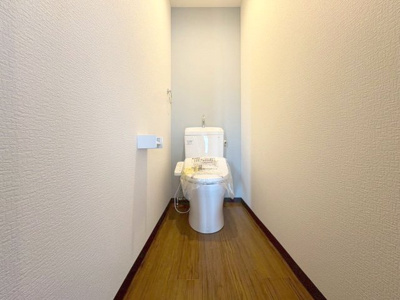 【トイレ】 | 豊中市緑丘1丁目貸家