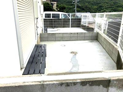 プレジール関戸のバルコニー