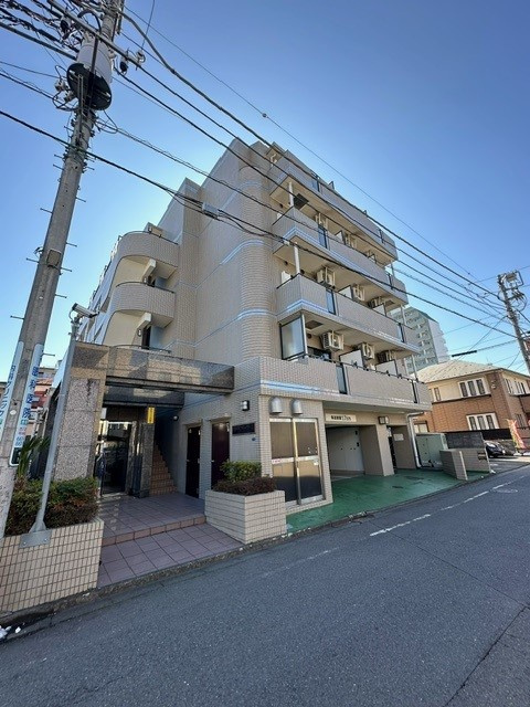 ハチホウハイツ１１の外観