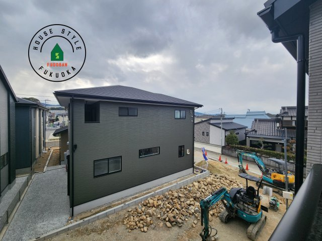 糟屋郡宇美町宇美中央1丁目第3-6棟(1号棟)の展望|窓から緑が見える物件も魅力的です。