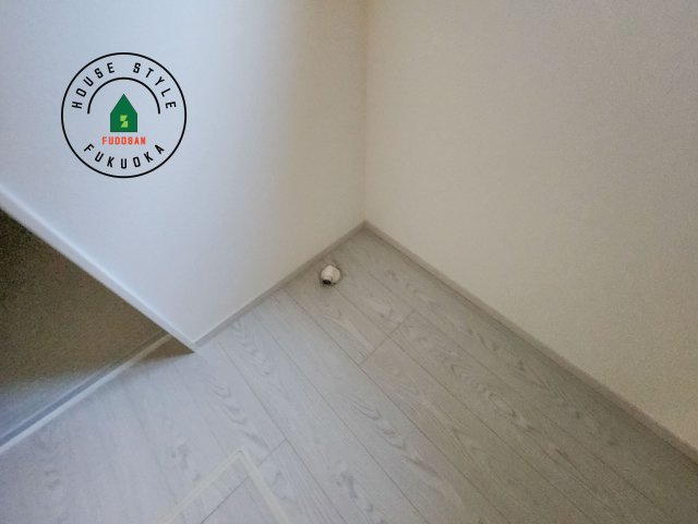 糟屋郡宇美町宇美中央1丁目第3-6棟(2号棟)のランドリースペース|ランドリースペースとなります。広々して有効的にご使用できます。 