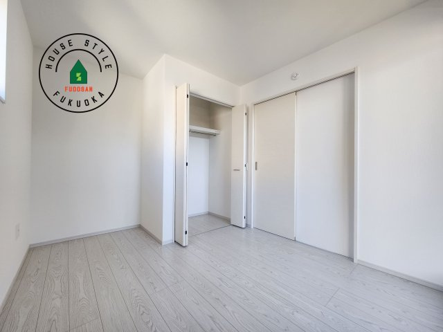 糟屋郡宇美町宇美中央1丁目第3-6棟(3号棟)の洋室|落ち着いた色調の洋室です。