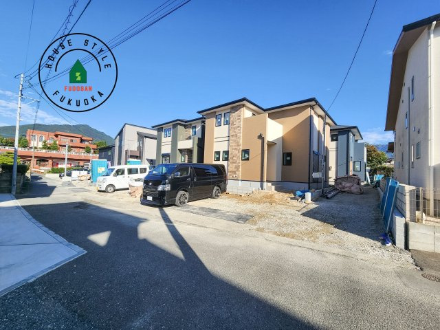 糟屋郡宇美町宇美中央1丁目第3-6棟(3号棟)の前面道路含む現地写真|見学の時間などお気軽にお問い合わせ下さい。