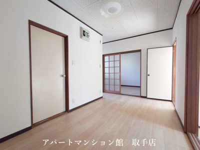 【居間・リビング】 | コーポ山利
