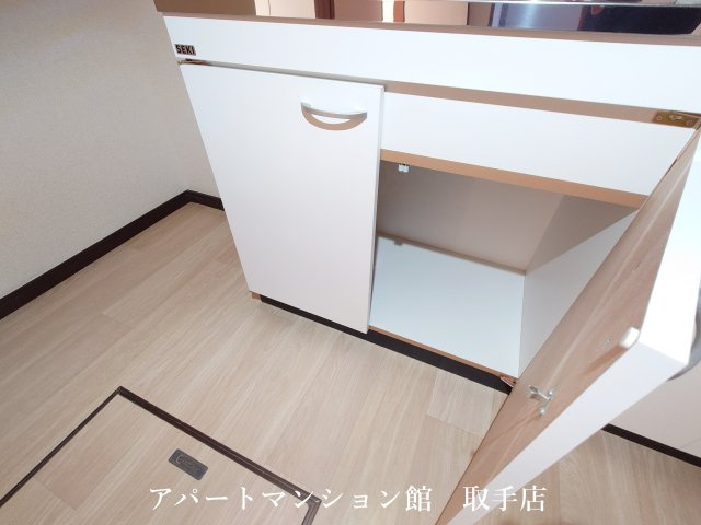 コーポ山利の収納