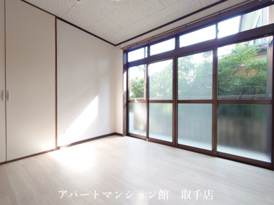 【居間・リビング】 | コーポ山利