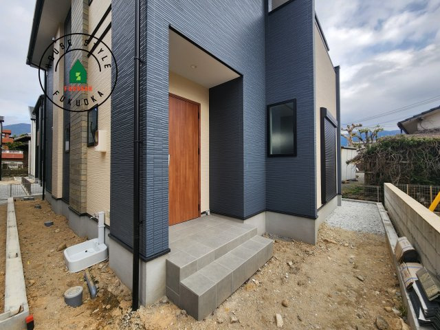 糟屋郡宇美町宇美中央1丁目第3-6棟(6号棟)の外観：施工例|おでかけの時も帰った時も、「我が家」を最初に感じでもらえる素敵な空間に。