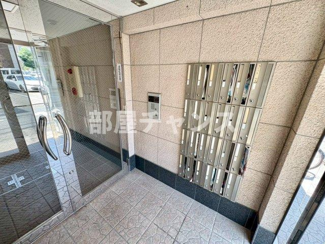 Belle Vivre新栄のエントランス