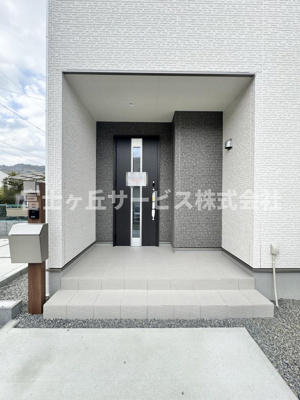 【エントランス】 | 静岡市清水区興津東町 新築一戸建て 1号棟 | エントランスです