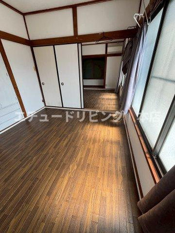 朝霞賃貸戸建の寝室