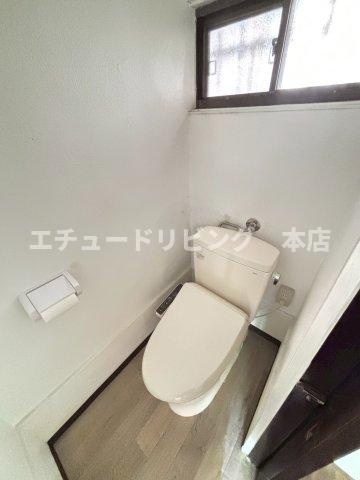 朝霞賃貸戸建のトイレ