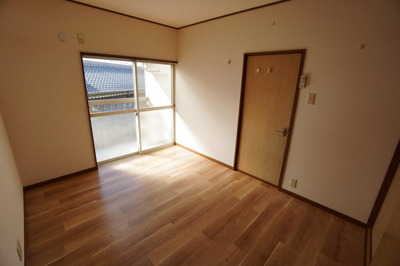 【洋室】 | 郡家本町貸家