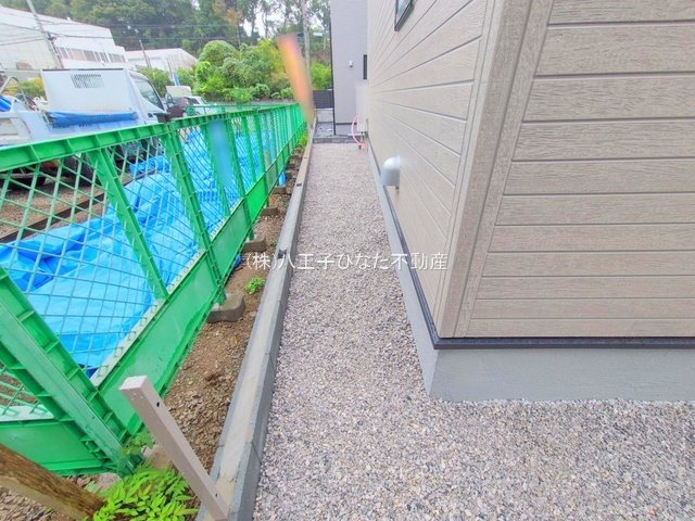 『八王子市新築戸建て』八王子市川口町1356-1【仲介手数料無料】　４６期の庭|～仲介手数料無料☆八王子ひなた不動産～八王子市川口町　新築戸建て