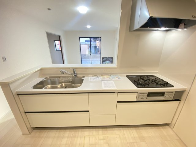『八王子市新築戸建て』八王子市川口町1356-1【仲介手数料無料】　４６期のキッチン|～仲介手数料無料☆八王子ひなた不動産～八王子市川口町　新築戸建て