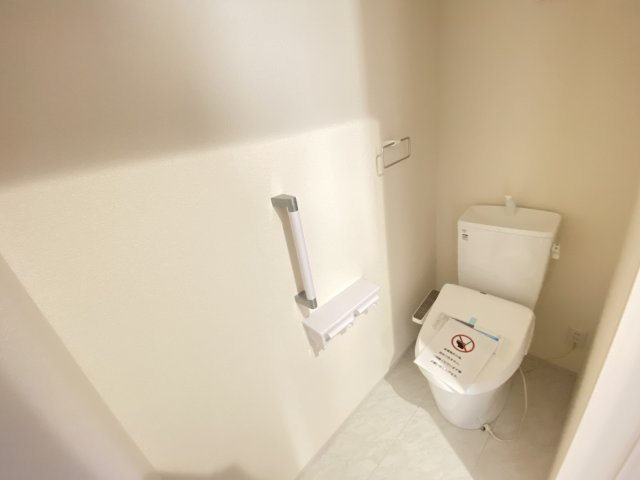 『八王子市新築戸建て』八王子市川口町1356-1【仲介手数料無料】　４６期のトイレ|～仲介手数料無料☆八王子ひなた不動産～八王子市川口町　新築戸建て