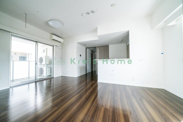 エルスタンザ神田須田町の居間・リビング