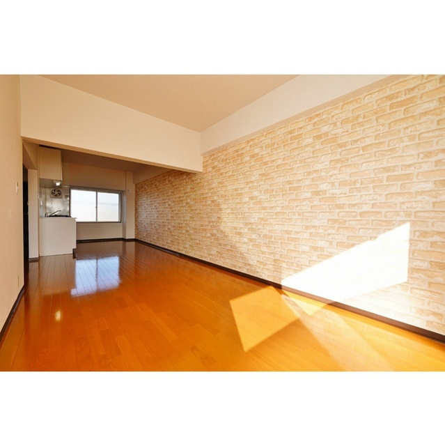 ラティーナ岐阜の居間・リビング|LDK 12帖