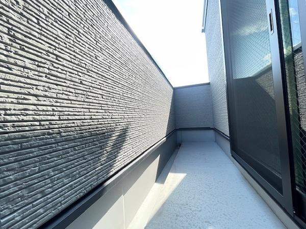 【バルコニー】 | 大阪市鶴見区中茶屋1丁目　新築戸建