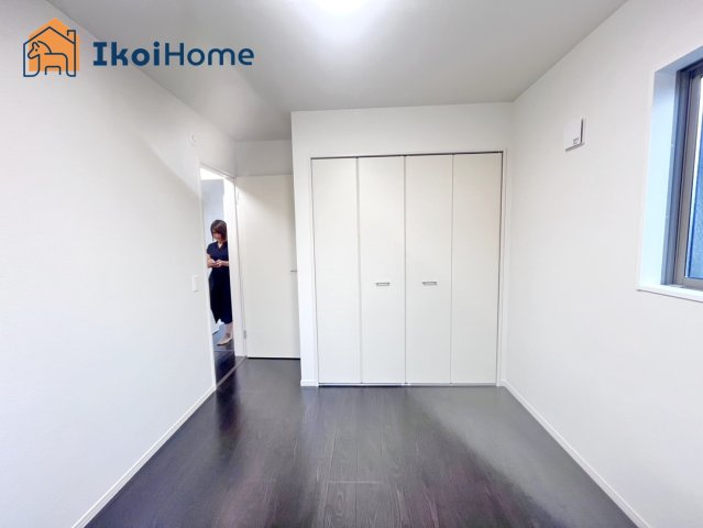 明石市魚住町清水　新築の寝室|【ホームページに現地動画掲載中】●年中無休：当日予約可●2階に4部屋の洋室がございます！