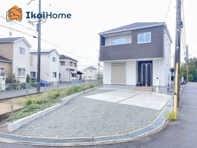 明石市魚住町清水　新築の駐車場|【ホームページに現地動画掲載中】●年中無休：当日予約可●駐車場は3台になります。道路ともフラット！