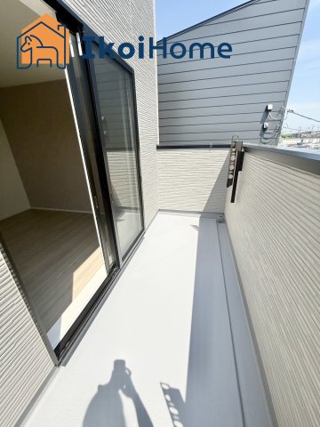 明石市大久保町八木第2　7号棟　新築戸建のバルコニー|【ホームページに現地動画掲載中】●年中無休：当日予約可●陽当たり良好のゆったりとしたバルコニーです♪