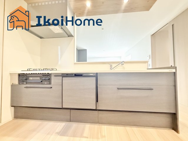 明石市大久保町八木第2　7号棟　新築戸建のキッチン|【ホームページに現地動画掲載中】●年中無休：当日予約可●人気の対面式のキッチンで明るく使いやすです！