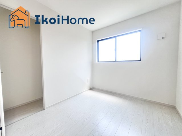 明石市太寺大野町１期　全３棟　１号棟　新築戸建の内装|●年中無休：当日予約可●全居室ペアガラス標準装備。一般の窓ガラスに比べ、２倍の断熱効果があります。