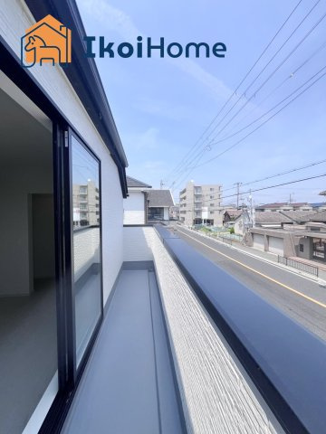 明石市太寺大野町１期　全３棟　１号棟　新築戸建のバルコニー|●年中無休：当日予約可●陽当り良好のバルコニーです♪バルコニー屋根８万～設置可能です。