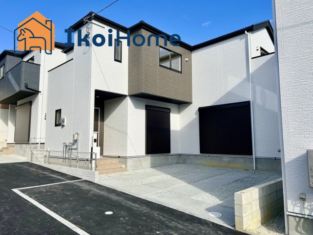 明石市大久保町西脇 新築　2号棟の外観|２号線まで車で2分♪各洋室にWICがあり収納豊富♪デスクワークスペース有♪生活施設充実◎2台駐車可！