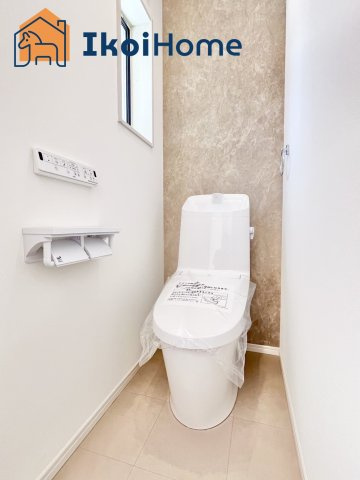 明石市朝霧町3丁目　新築戸建のトイレ|【ホームページに現地動画掲載中】●年中無休：当日予約可●トイレが2か所あるので夜中も楽ちん。