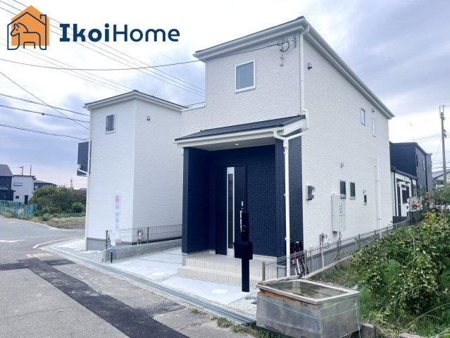 明石市大久保町松陰6期　2号棟のエントランス|【ホームページに現地動画掲載中】●年中無休：当日予約可●弊社では契約前に新築戸建の住宅診断が無料！