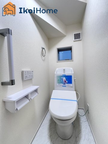 明石市大久保町松陰6期　1号棟のトイレ|【ホームページに現地動画掲載中】●年中無休：当日予約可●1階・2階にウォシュレット付トイレを完備！