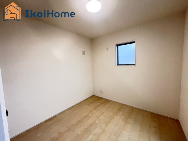 明石市大久保町松陰6期　1号棟の子供部屋|【ホームページに現地動画掲載中】●年中無休：当日予約可●カーテン・カーテンレールは付いておりません