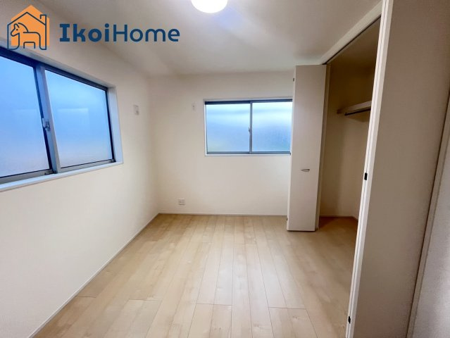 明石市大久保町松陰6期　1号棟の収納|【ホームページに現地動画掲載中】●年中無休：当日予約可●収納スペース広々♪全居室収納完備です！