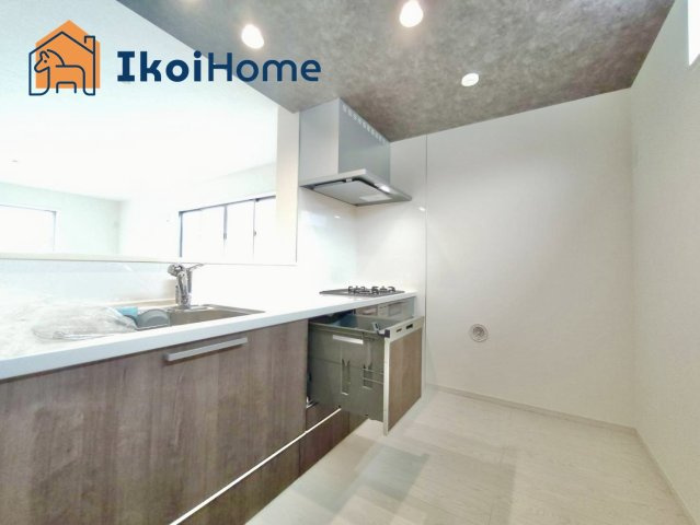 明石市二見町東二見　新築一戸建　のキッチン|【ホームページに現地動画掲載中】●年中無休：当日予約可●同色のカップボードご依頼を受ける事が多いです