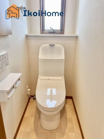 明石市二見町東二見　新築戸建のトイレ|【ホームページに現地動画掲載中】●年中無休：当日予約可●1階・2階ウォッシュレット付のお手洗い。