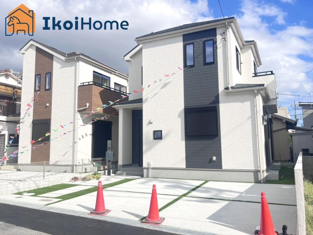 明石市魚住町中尾　全2棟　2号棟　新築戸建の駐車場|【ホームページに現地動画掲載中】●年中無休：当日予約可●駐車場はゆとりの並列3台になります。