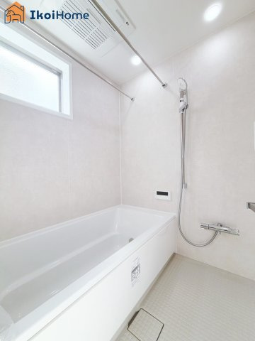 明石市野々上1丁目　新築戸建の浴室|【ホームページに現地動画掲載中】●年中無休：当日予約可●「断熱ユニットバス・断熱浴槽」を使用。